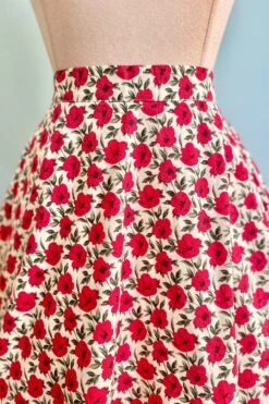 Red Floral Full Skirt By Tulip B. -MODERN MILLIE Shop 03DA1DB1 6B1B 4CD3 BA54 01480A8B9368