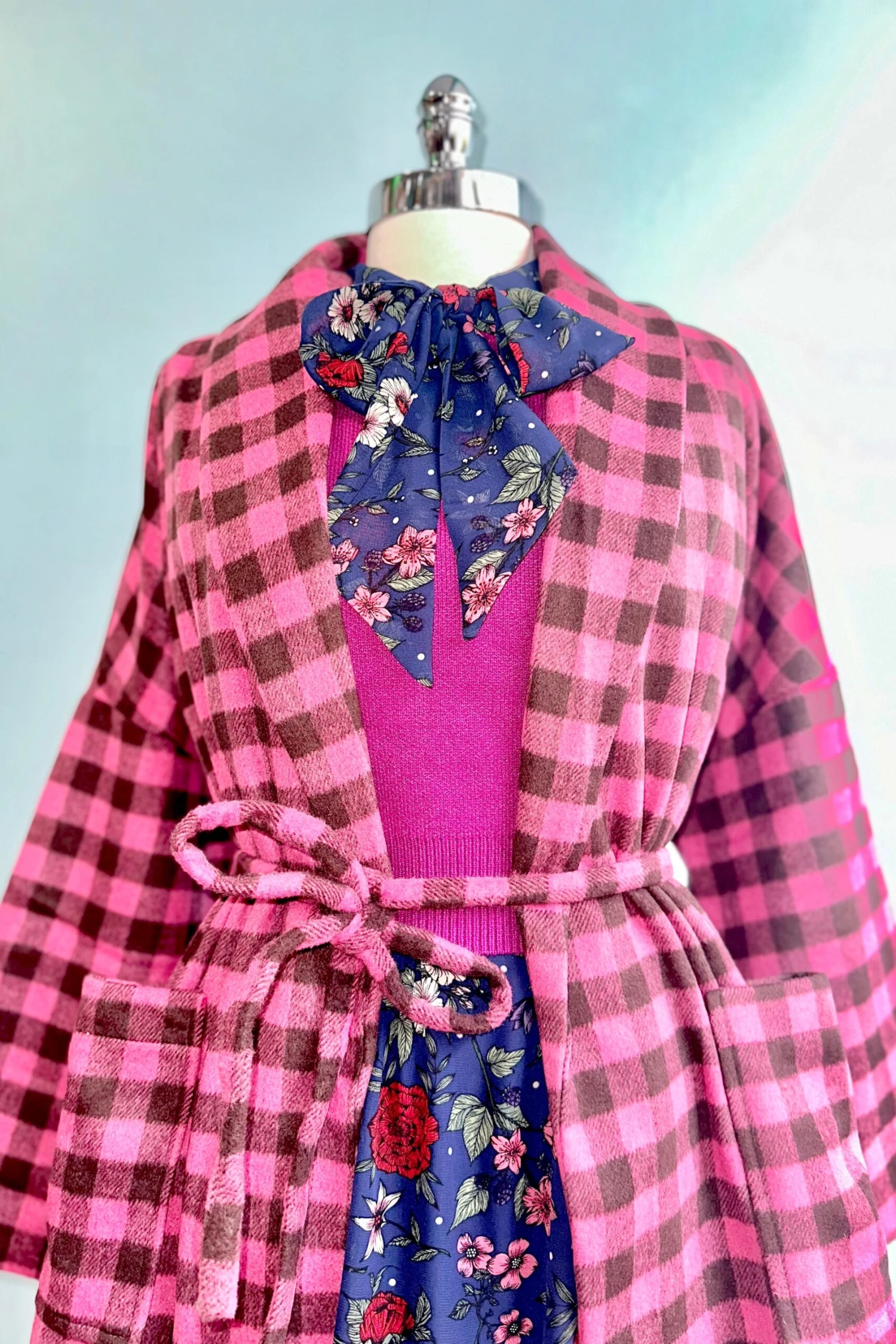 Final Sale Pink Checkered Wrap Coat by Compania Fantastica Final Sale Pink Checkered Wrap Coat By Compania Fantastica -MODERN MILLIE Shop 0490D98D 2146 4BCB B26C 6485C0040C31 scaled