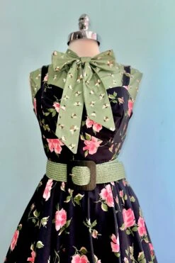 Sandi Beauty Queen Dress In Black & Pink Floral By Retrospec'd 9 Sandi Beauty Queen Dress In Black & Pink Floral By Retrospec'd -MODERN MILLIE Shop 0535A9FC 3658 4CF0 B25C 55BE9AA6461D