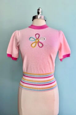 Pink Flower Cut-Out Short Sleeve Sweater