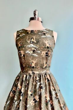 Magic Spells Badger And Mouse Vintage Dress By Retrolicious -MODERN MILLIE Shop 06835A6A A254 48C9 8070 281E996E3155