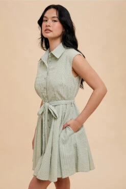 Green Seersucker Mini Shirt Dress -MODERN MILLIE Shop 069f4a2171df82d9cc903021a7caeaad600de81e384ad19e841c36873cc2ea10