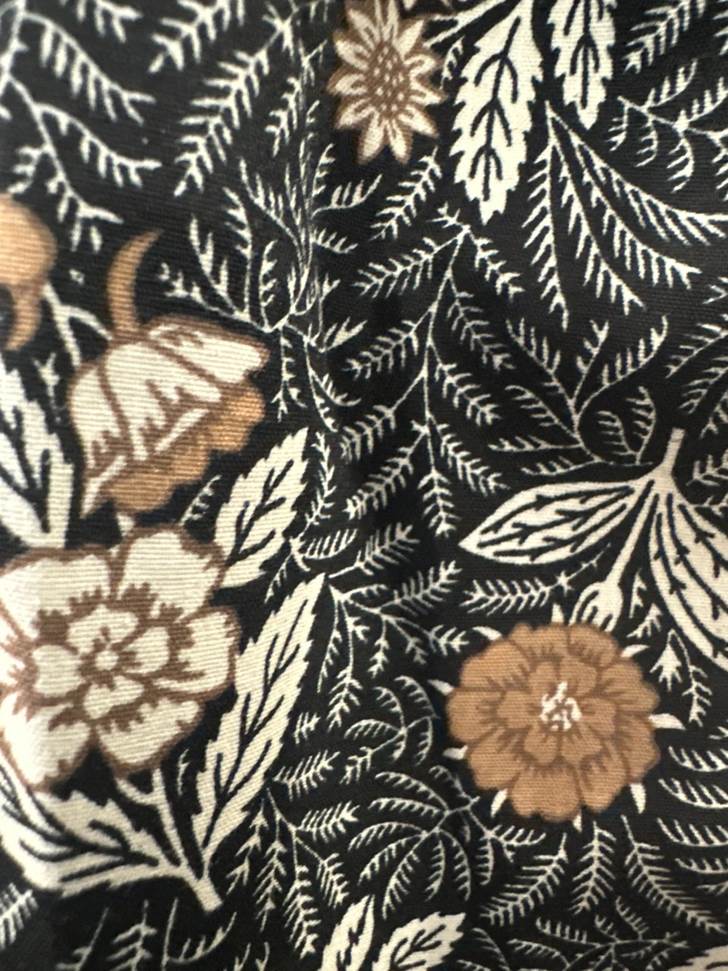 Black Floral and Leaf Ric-Rac Trim Midi Dress Black Floral And Leaf Ric-Rac Trim Midi Dress -MODERN MILLIE Shop 09FD5A28 7770 4C79 88A4 77BC7FBBACF7 scaled