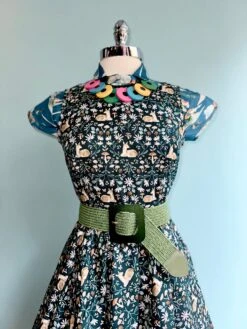 Sitting Deer Midi Dress By Retrolicious -MODERN MILLIE Shop 0A1905CC 82F5 4F84 B883 A8591A01E4E6