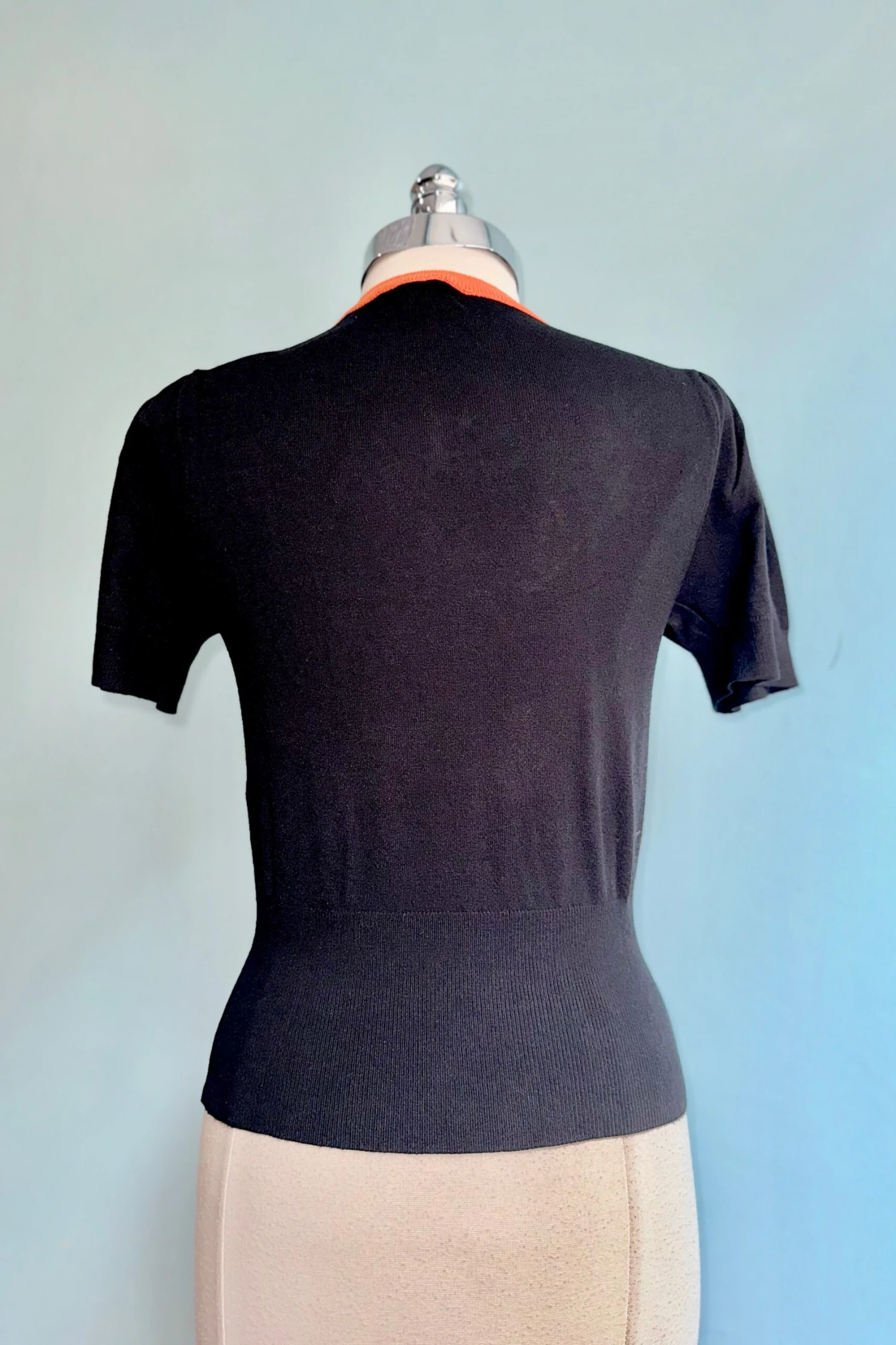 Vintage Halloween Short Sleeve Sweater Vintage Halloween Short Sleeve Sweater -MODERN MILLIE Shop 0A206722 E0DD 47DE 9B7D 0AFFDA202919 scaled