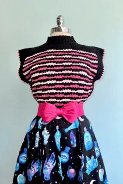 Black And Pink Contrast Stitch Sweater Vest -MODERN MILLIE Shop 0CEB8902 E707 492F A6B4 CE9B7E7B4864