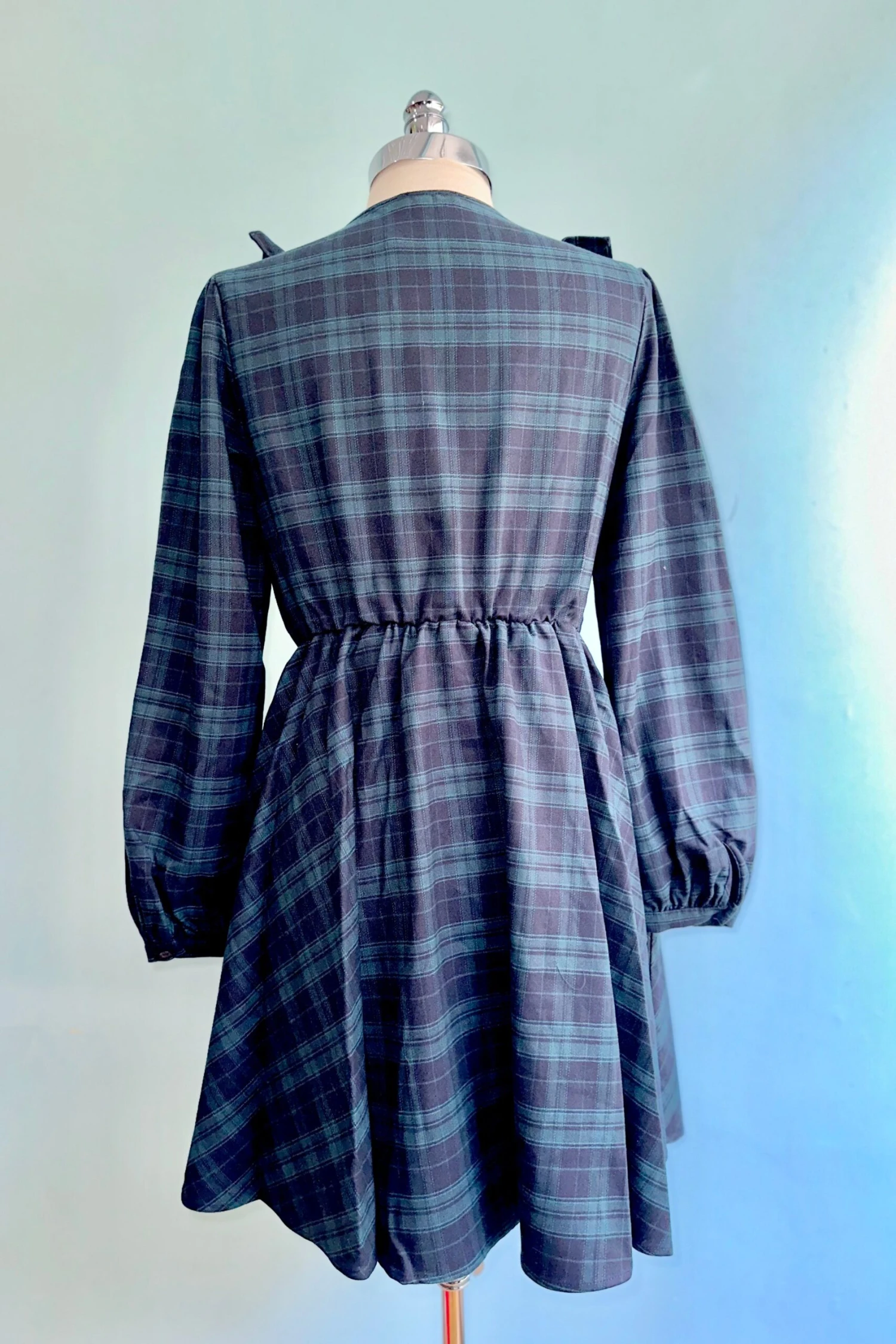 Navy Plaid Ruffle Mini Dress by Molly Bracken Navy Plaid Ruffle Mini Dress By Molly Bracken -MODERN MILLIE Shop 12333A00 8EBE 457F 8E1C 341AFB2F6BD6 scaled