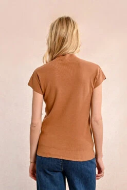 Camel Short Sleeve Ribbed Sweater By Molly Bracken -MODERN MILLIE Shop 135395