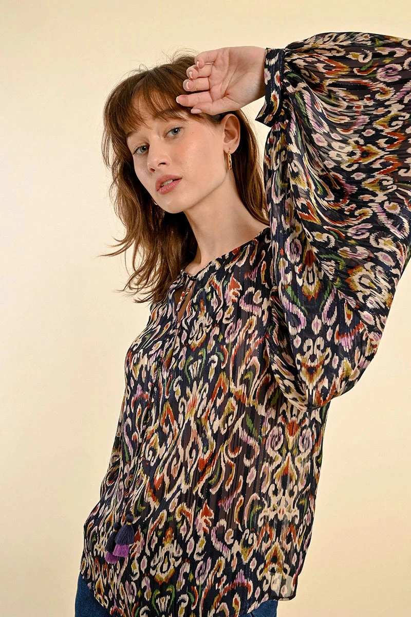 Navy Printed Balloon Sleeve Blouse by Molly Bracken Navy Printed Balloon Sleeve Blouse By Molly Bracken -MODERN MILLIE Shop 135458