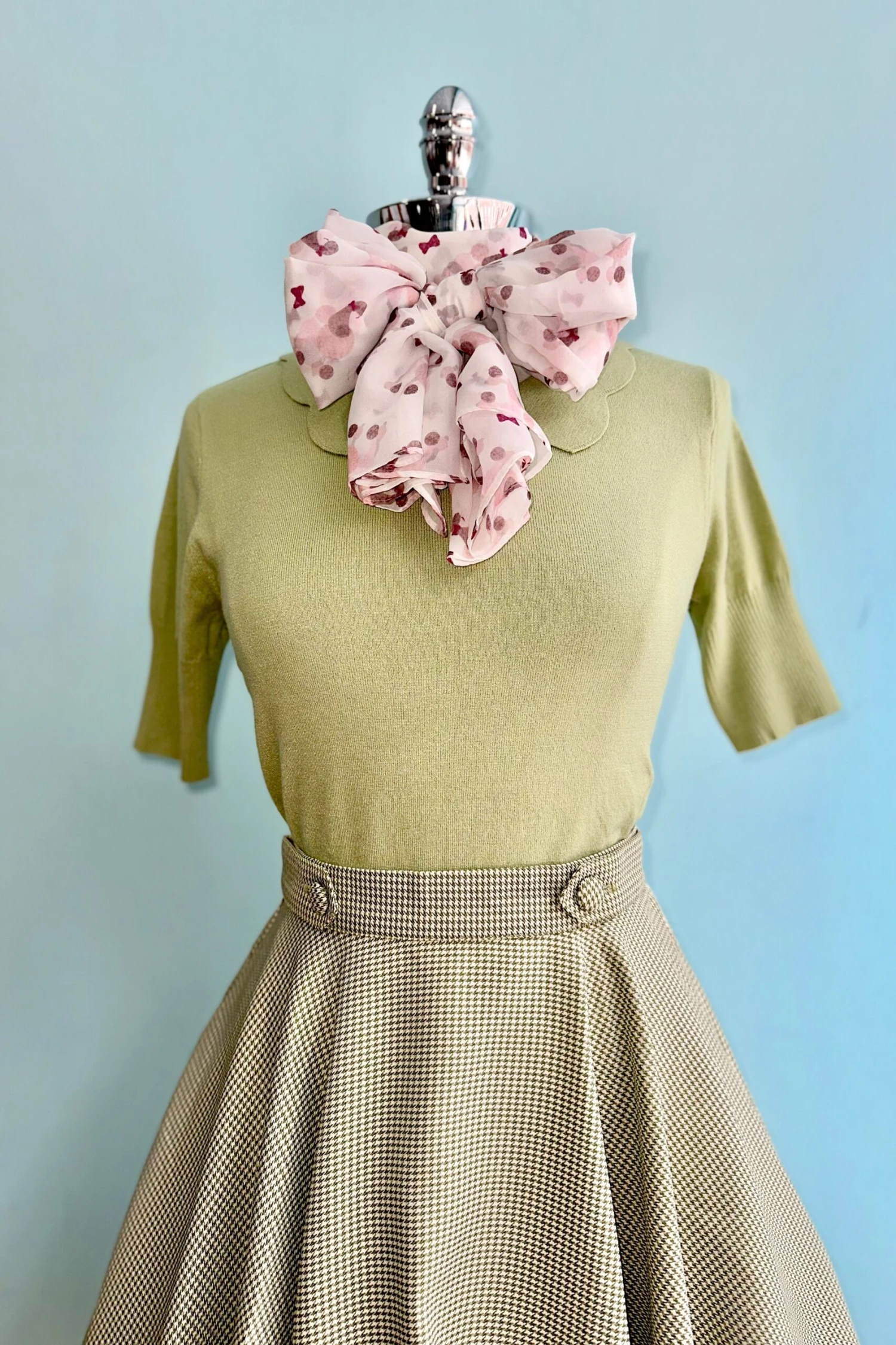 Sweet Sunny Short Sleeve Sweater in Light Green by Banned Sweet Sunny Short Sleeve Sweater In Light Green By Banned -MODERN MILLIE Shop 151F2D03 4F95 46F0 821E 4DB558050357 scaled