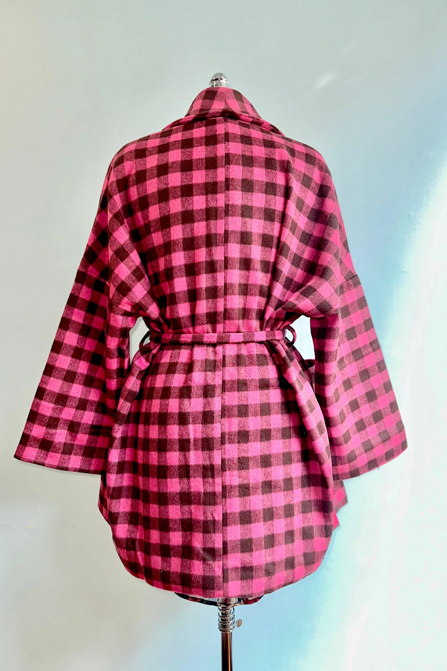 Final Sale Pink Checkered Wrap Coat by Compania Fantastica Final Sale Pink Checkered Wrap Coat By Compania Fantastica -MODERN MILLIE Shop 1671C58A 8413 481D 9DD8 19213AD28A47 scaled