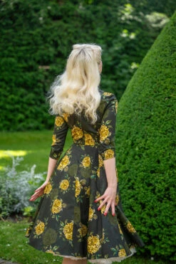 Black And Gold Floral Inez Dress By Hearts & Roses London -MODERN MILLIE Shop 1720520938764B2LOWRES 1