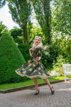 Black And Gold Floral Inez Dress By Hearts & Roses London -MODERN MILLIE Shop 1720520938764F3LOWRES 1