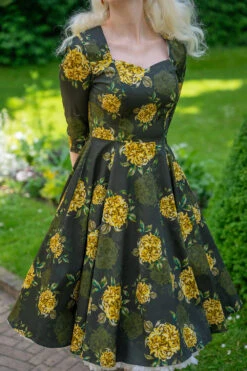 Black And Gold Floral Inez Dress By Hearts & Roses London -MODERN MILLIE Shop 1720520938764F5LOWRES 1