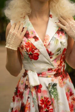 Adelyn Floral Swing Dress By Hearts & Roses London -MODERN MILLIE Shop 1734359949779 6