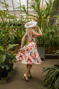 Adelyn Floral Swing Dress By Hearts & Roses London -MODERN MILLIE Shop 1734359949779 7