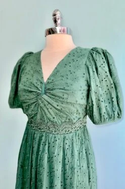 Evergreen Eyelet Midi Dress 7 Evergreen Eyelet Midi Dress -MODERN MILLIE Shop 1B0A5A8A DDDF 4639 94F7 B9BDEF7CC0B6