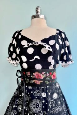 Lunar Full Skirt By Eva Rose -MODERN MILLIE Shop 1B472EC0 C97C 410B 90D0 36DE84DBB9E6