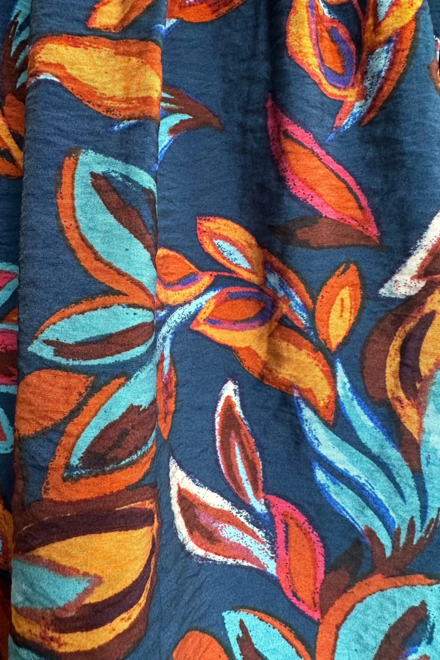 Indigo Leaf Print Long Sleeve Top Indigo Leaf Print Long Sleeve Top -MODERN MILLIE Shop 1D058658 8DE2 40DE 83C7 428D423D99F0 scaled