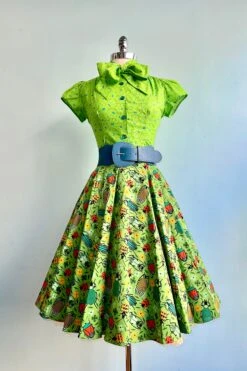 Lime And Blue Mod Daisy Estelle Tie-Neck Blouse By Heart Of Haute -MODERN MILLIE Shop 1E132B84 2306 448D A6B4 F0D90D2B324B