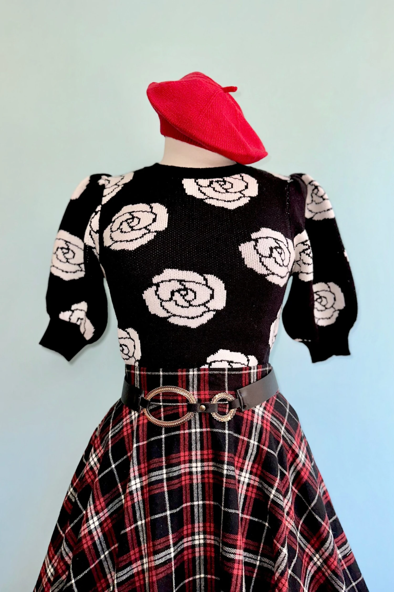 Black Plaid Flannel Circle Skirt by Heart of Haute Black Plaid Flannel Circle Skirt By Heart Of Haute -MODERN MILLIE Shop 1FA3FE12 DD99 4691 9A4E B5046531EF2C scaled