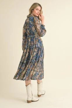 Paisley Print Midi Dress In Navy -MODERN MILLIE Shop 21883836 dad77882 0193 422b 98c1 5f3ee0bbf5a5