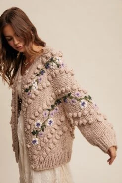 Tan Embroidered And Tufted Dot Cable Knit Cardigan -MODERN MILLIE Shop 22584096 79ebf99e e890 4657 9988 f904b930a4f8