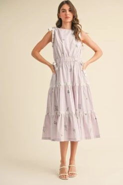 Lavender Contrast Tie Shoulder Midi Dress -MODERN MILLIE Shop 22858094 4924204e 2e0a 461b a4ad dda14e48701a