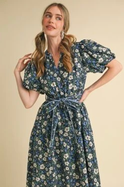 Navy Floral Puff Sleeve Midi Dress 5 Navy Floral Puff Sleeve Midi Dress -MODERN MILLIE Shop 22858900 5758853c 7ccb 4616 ae36 c38dded4879d