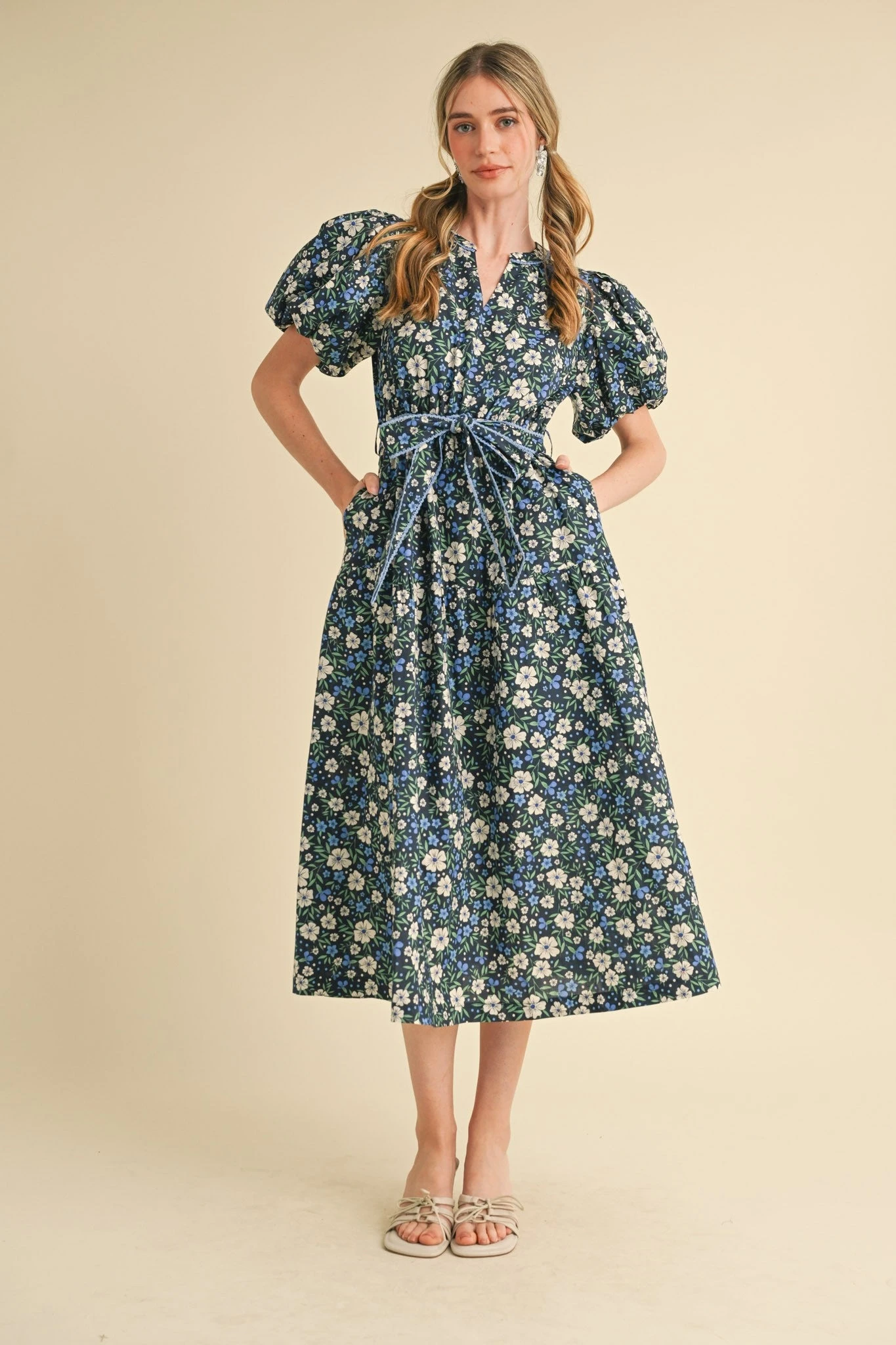 Navy Floral Puff Sleeve Midi Dress Navy Floral Puff Sleeve Midi Dress -MODERN MILLIE Shop 22858900 a9eb45f1 233e 40ba a5f7 950a41c29a22