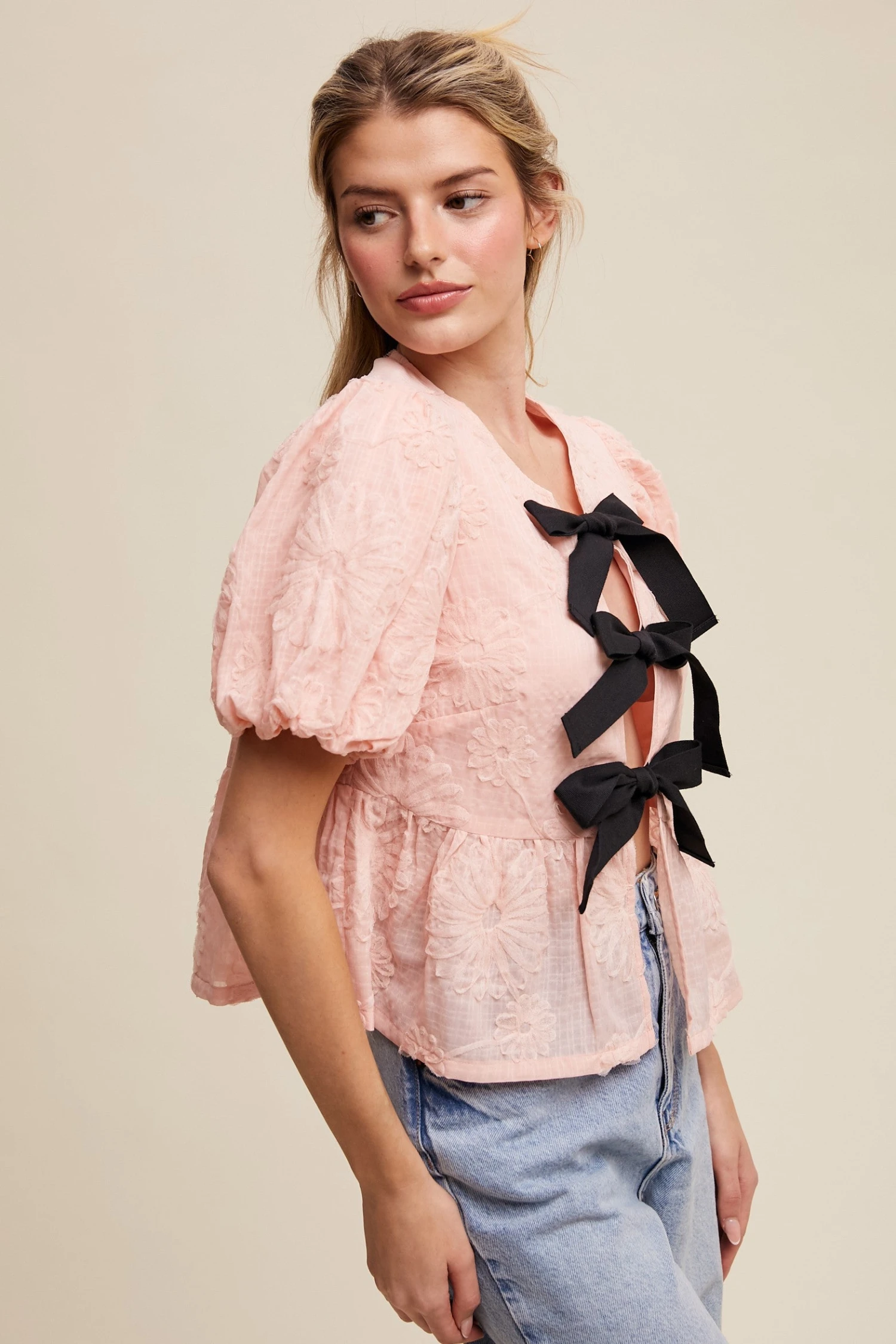 Bow Tie Floral Puff Sleeve Top in Pink Bow Tie Floral Puff Sleeve Top In Pink -MODERN MILLIE Shop 23120267 243f1e2b dd00 42ad 9a4c f28bd5af8a5a