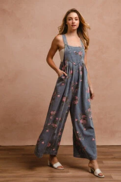 Floral Denim Wide Leg Jumpsuit -MODERN MILLIE Shop 26f91e13 9245 4f83 89e7 551d4ecdd437