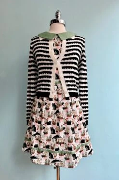 Black And White Cropped Collared Cardigan By Compania Fantastica 5 Black And White Cropped Collared Cardigan By Compania Fantastica -MODERN MILLIE Shop 2BF99EDA 054E 4E5E 93E4 F08FCFC2F8D4