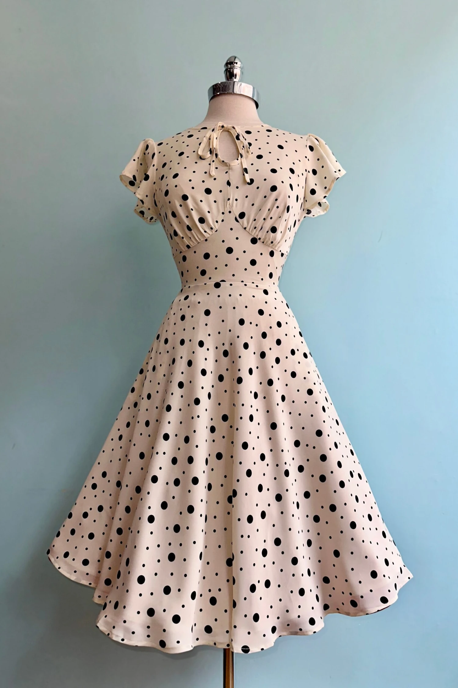 Cream and Black Polka Dot Flutter Sleeve Dress by Voodoo Vixen Cream And Black Polka Dot Flutter Sleeve Dress By Voodoo Vixen -MODERN MILLIE Shop 2E42E1D4 A4E8 4393 878D 8AB4CD078C24 scaled