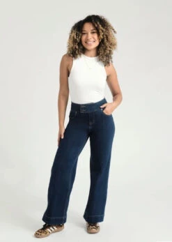 Two Button Wide Leg Petite 28" Jeans By 1822 Denim