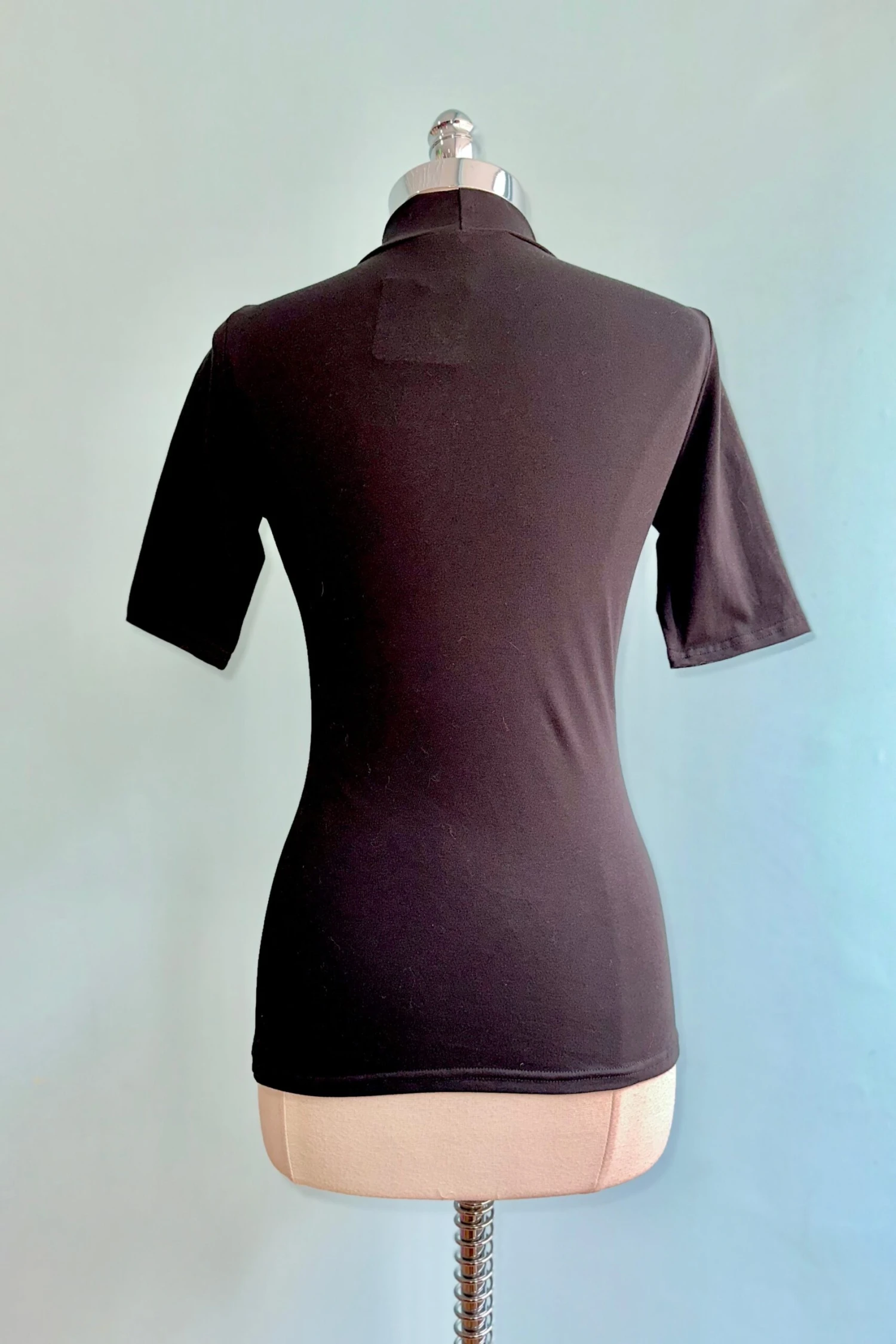 Solid Black Denise Elbow Length Top by Heart of Haute Solid Black Denise Elbow Length Top By Heart Of Haute -MODERN MILLIE Shop 3359BF7E A81C 4B27 A2D2 E64F131FAA62 scaled