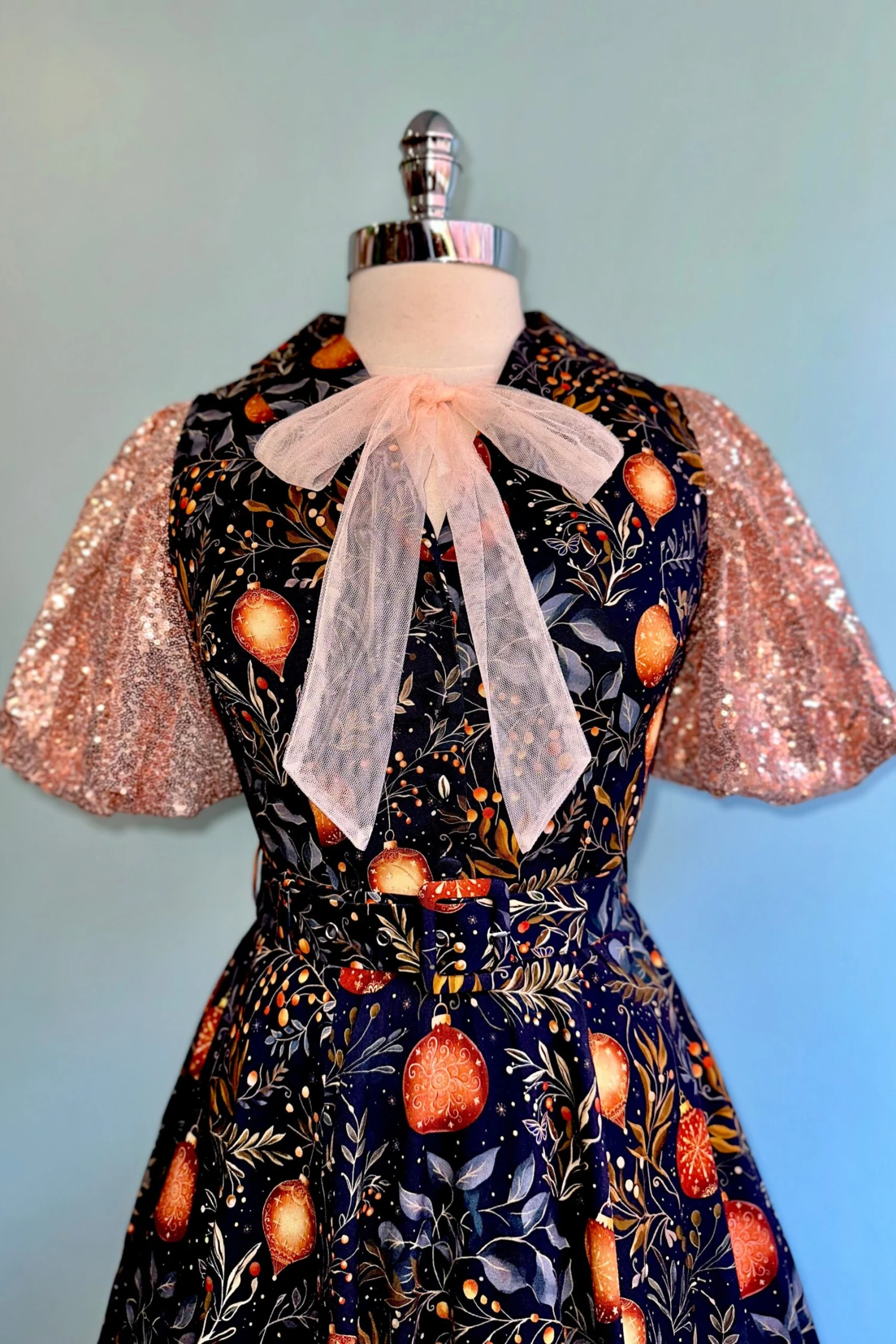 Golden Ornaments Jani Dress by Miss Lulo Golden Ornaments Jani Dress By Miss Lulo -MODERN MILLIE Shop 335CE00B 85CB 48AF 9899 713B5371C6BE scaled