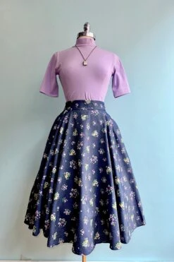 Chambray Bloom Skirt By Banned -MODERN MILLIE Shop 3379953E 60EC 409C A703 833FCFC28938