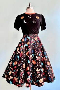 Pumpkins And Leaves Full Skirt By Eva Rose -MODERN MILLIE Shop 3892B19E B109 4C4E B33C 8F6A00A0FA85