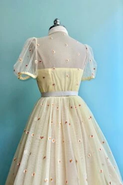 Yellow Daisy Mesh Shirt Dress 10 Yellow Daisy Mesh Shirt Dress -MODERN MILLIE Shop 3B0A3CEE 4436 432E 8372 FF8863AFC98B