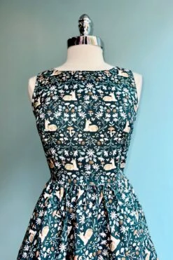 Sitting Deer Midi Dress By Retrolicious -MODERN MILLIE Shop 3BDAAE55 6E2D 4E15 8CD0 59D3448706E4