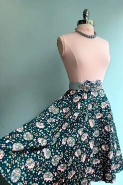 Light Pink Sleeveless Deedee Top By Heart Of Haute -MODERN MILLIE Shop 3C72CA96 B412 4F96 8361 FFC932929B1A