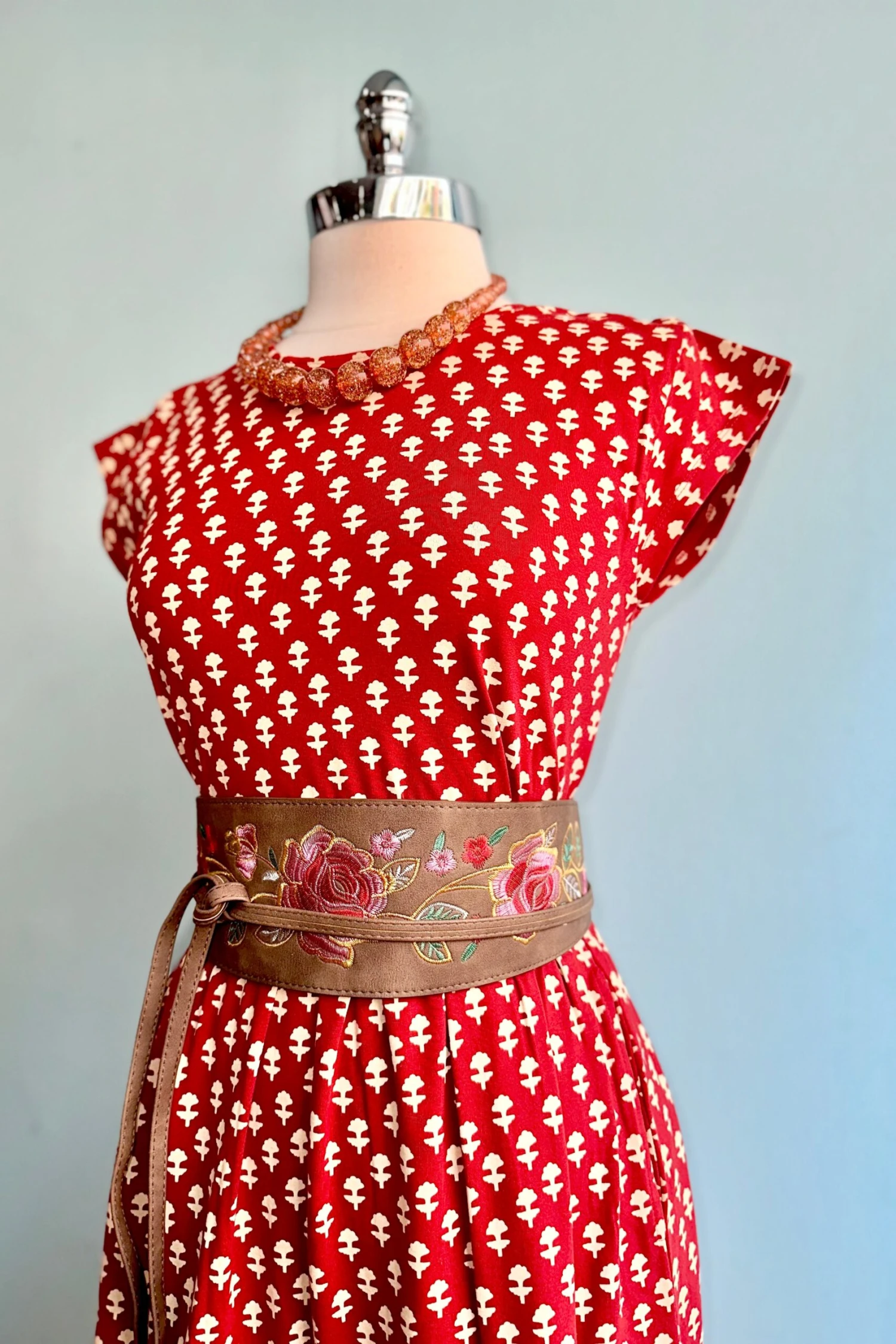 Red Micro Floral Tiered Jersey Dress by Mata Traders Red Micro Floral Tiered Jersey Dress By Mata Traders -MODERN MILLIE Shop 3F1A888C 9B4F 4350 BDB2 3527F37C8D7B scaled