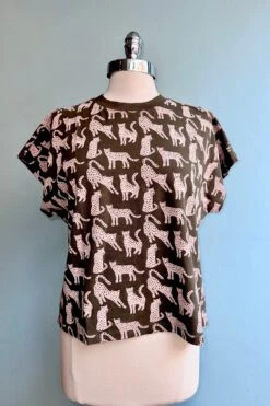 Caitlin Top In Leopard Green By Mata Traders