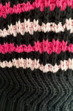 Black And Pink Contrast Stitch Sweater Vest -MODERN MILLIE Shop 4223C6D8 39E6 423A AEB5 900E2D9DE2B0