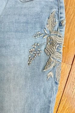 Embroidered High Rise Modern Bootcut Jeans By Artemis Vintage 6 Embroidered High Rise Modern Bootcut Jeans By Artemis Vintage -MODERN MILLIE Shop 426CBDD2 053C 4829 B10C 98ECA42D6DF1