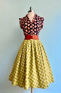 Jack-O’-Lanterns Erika Blouse By Heart Of Haute 6 Jack-O’-Lanterns Erika Blouse By Heart Of Haute -MODERN MILLIE Shop 42B97D67 EEA0 4155 A04A 81FDDBA052D0