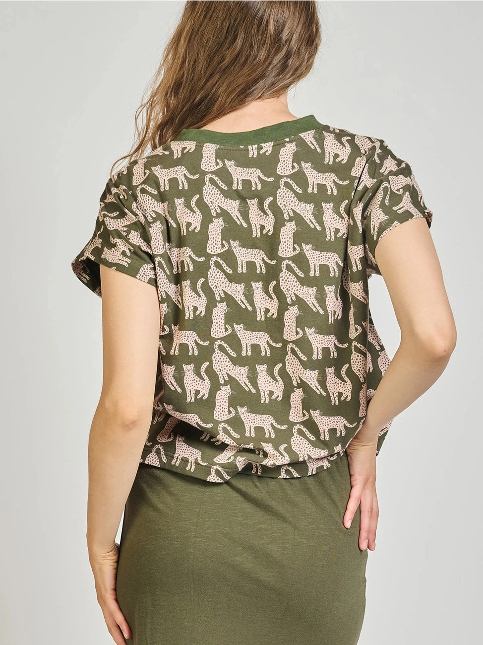 Caitlin Top in Leopard Green by Mata Traders Caitlin Top In Leopard Green By Mata Traders -MODERN MILLIE Shop 42e8d423defe2c586421df7ea7a304e831f8dad5218e0d1f9f4797610c478871 1