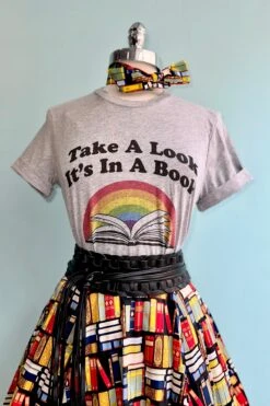 Reading Rainbow T-Shirt In Grey -MODERN MILLIE Shop 488EE388 BC71 4ECD 96F4 64199053715B