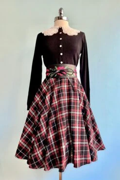 Polly Doily Collar Cardigan In Black By Banned 5 Polly Doily Collar Cardigan In Black By Banned -MODERN MILLIE Shop 49FF94A9 CEFD 4A53 8E3F B419DEB38DED